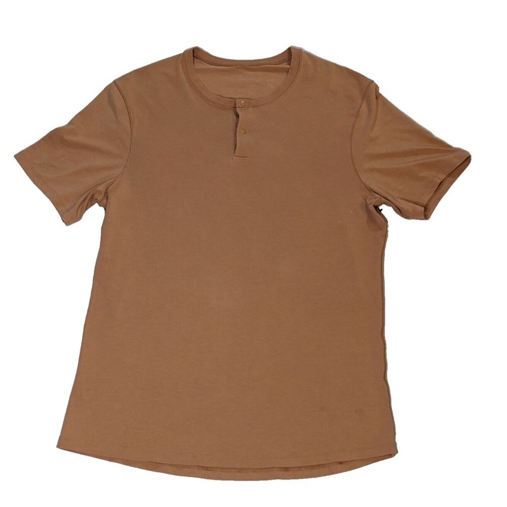 Lululemon Tshirt Button Men Short Sleeve Crew Neck Sz M Peach color